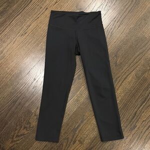 Women’s Black High-Waisted 3/4 Leggings size XS